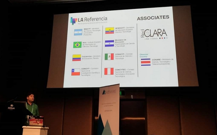 Lautaro Matas en la Conferencia Open Repositories 2017, en Brisbane